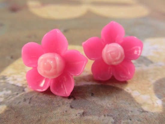 Blümchen Flower Ohrstecker Blüte Lilie